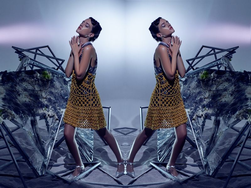 Фешн, женский портрет, ростовой портрет Параллельные миры фото превью