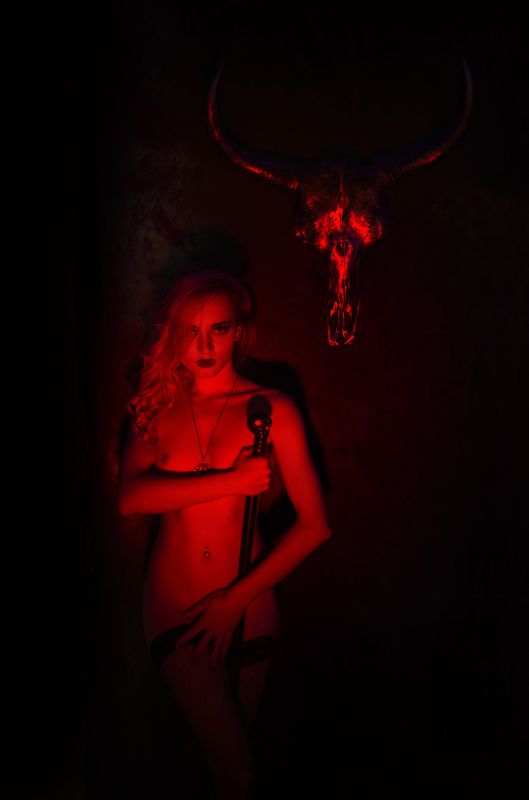 Vicar of Satan фото превью