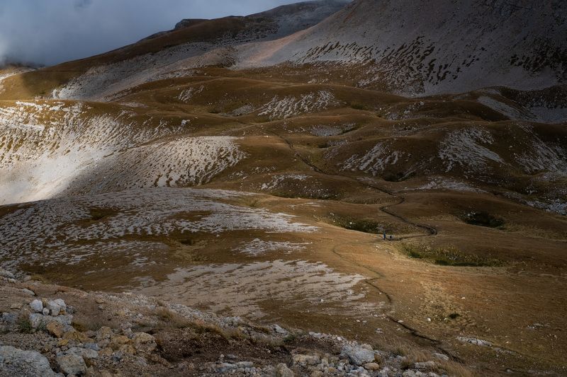 Далеко бежит дорога фото превью