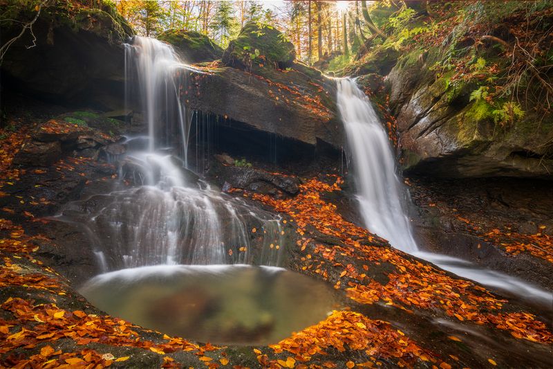 Autumn in Beskidy Mountains фото превью