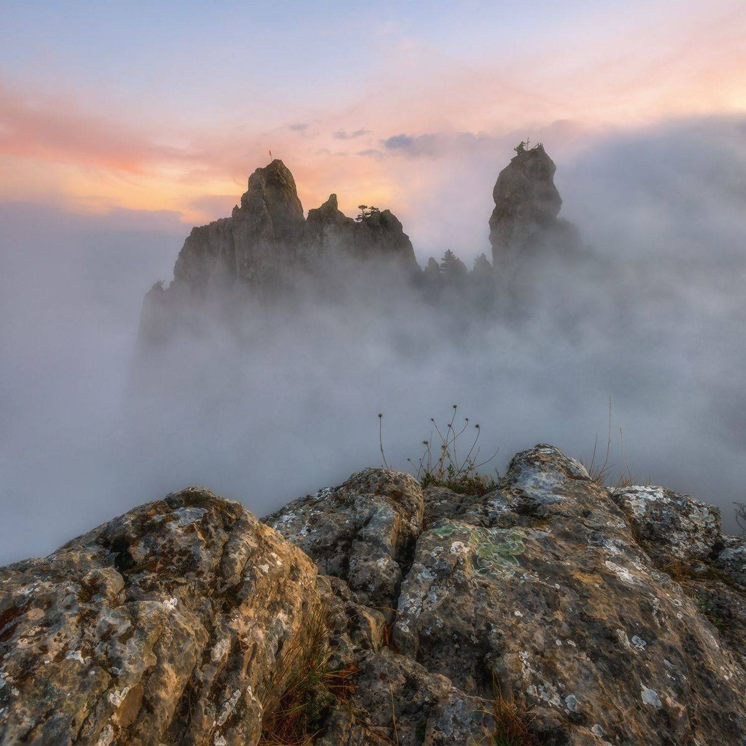крым, ай-петри, зубцы, вечер, закат, туман, осень, октябрь, Николай Мысливцев