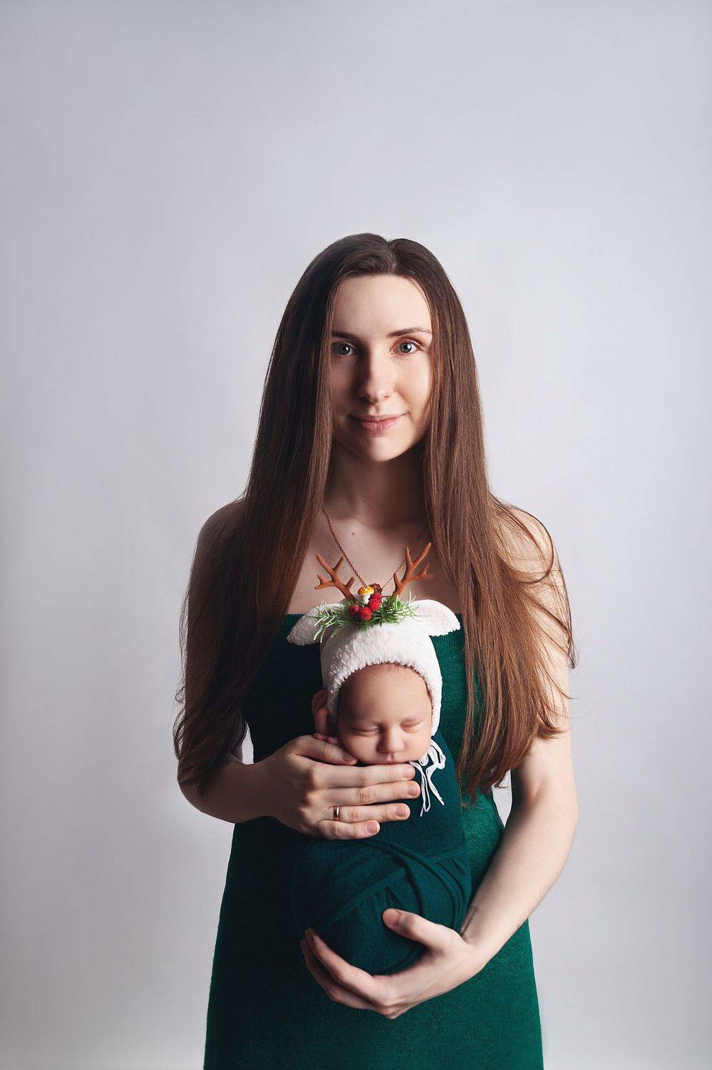 newborn, family, baby, love, maternity, familyphoto, newbornphoto, babynewborn, newbornphotography, семейное фото, оленёнок, new year, новый год, ньюборн, новорождённый, семейный потрет, студийный портрет, семья, малыш, мальчик, мама, мама и малыш, мать и, Ману Фалько