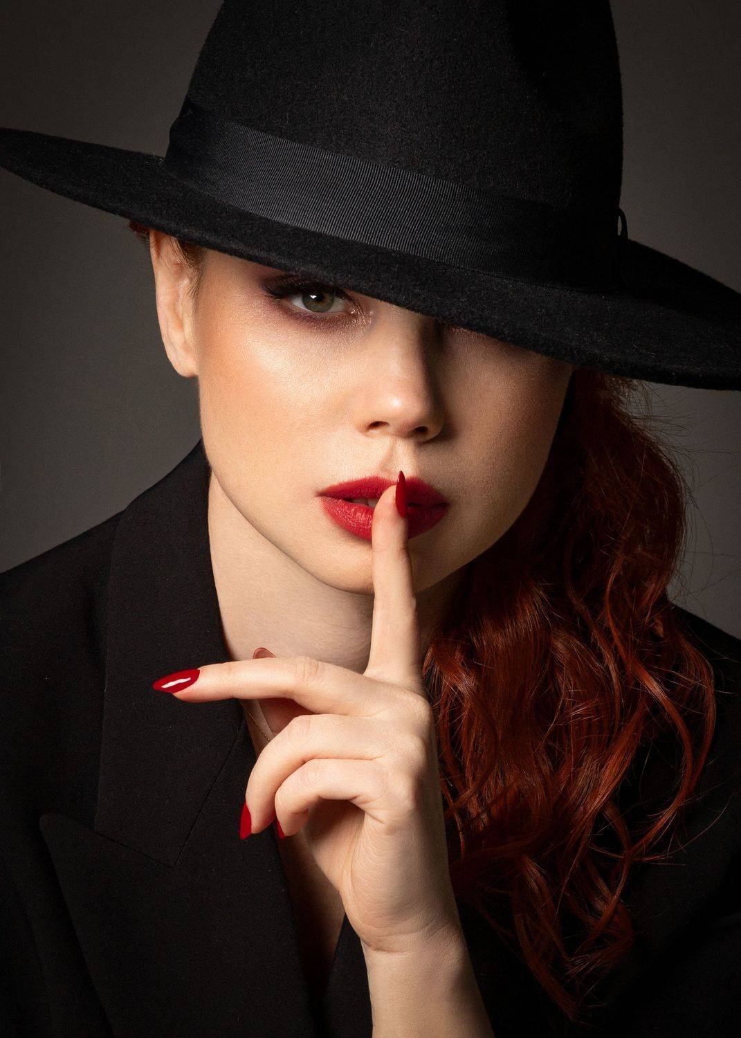 , Мелана Романова