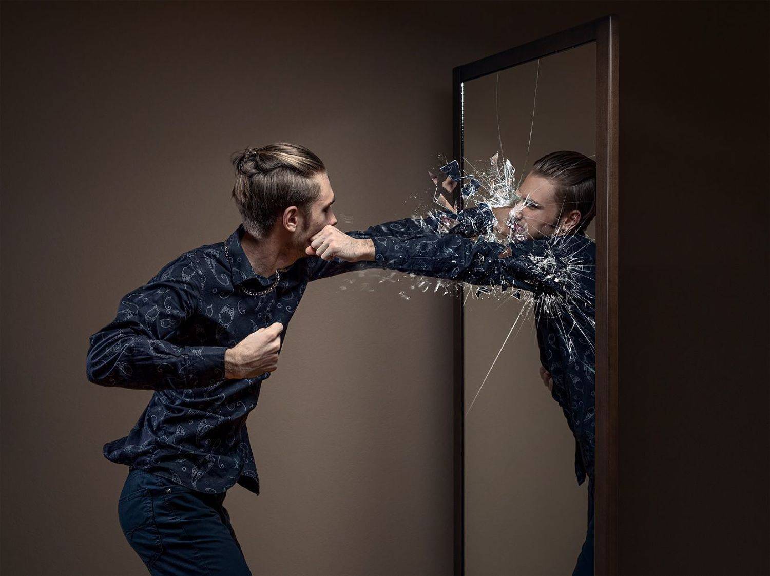 , Андрей Глуховцев