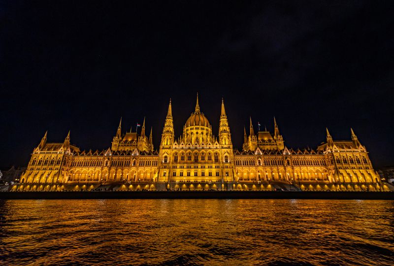 Hungarian Parliament Building фото превью