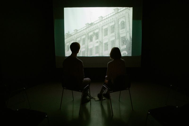 Watching фото превью