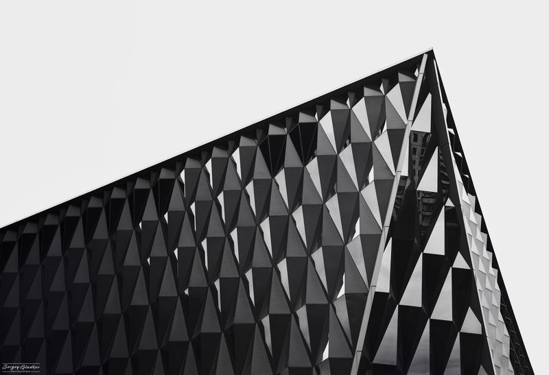 architecture, dark, line, abstarct, city, urban, facade, modern, black, white, Moscow, Russia Черный бриллиант  фото превью