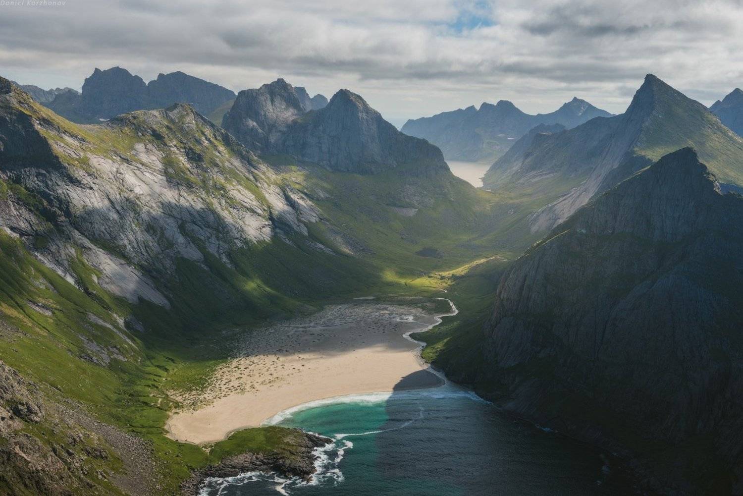 Лофотены, Даниил Коржонов