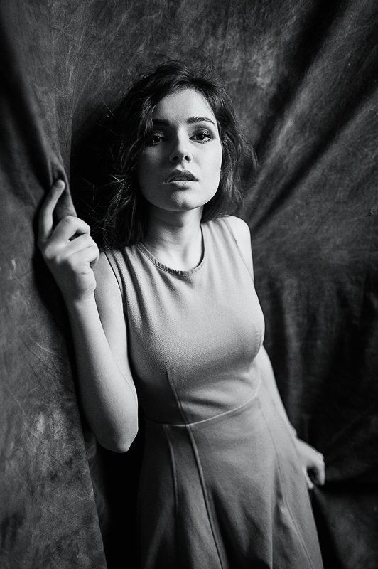 Портрет, Портрет девушки, Студия, Чб Портрет фото превью