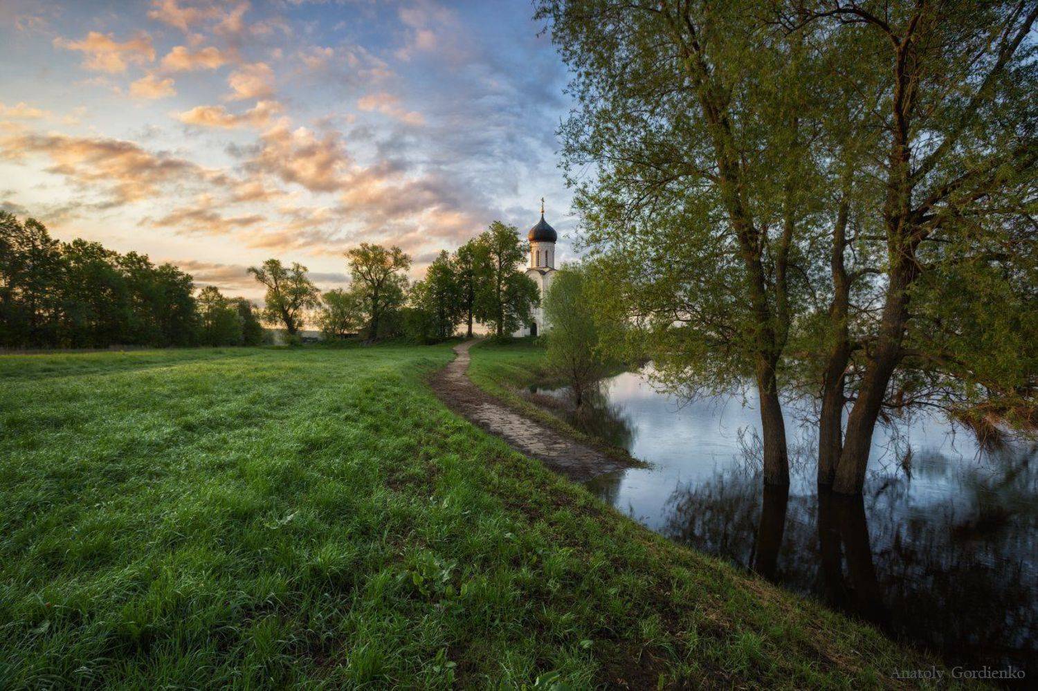 Боголюбово, Нерль, Покрова, Анатолий Гордиенко