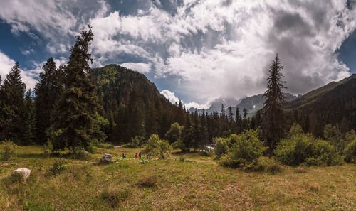 А в горах местами дожди