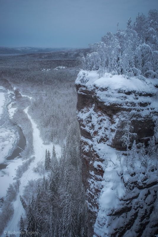 урал, ветлан Камень Ветлан. Река Вишера. Пермский край. фото превью