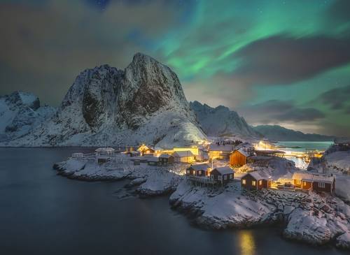 Hamnoy в бирюзовых тонах