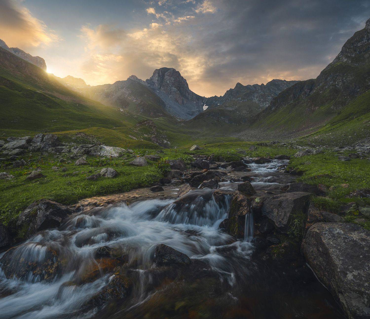 горы, закат, пейзаж, кавказ, загеданка, загедан, карачаево-черкесия, река, Александр Дударев