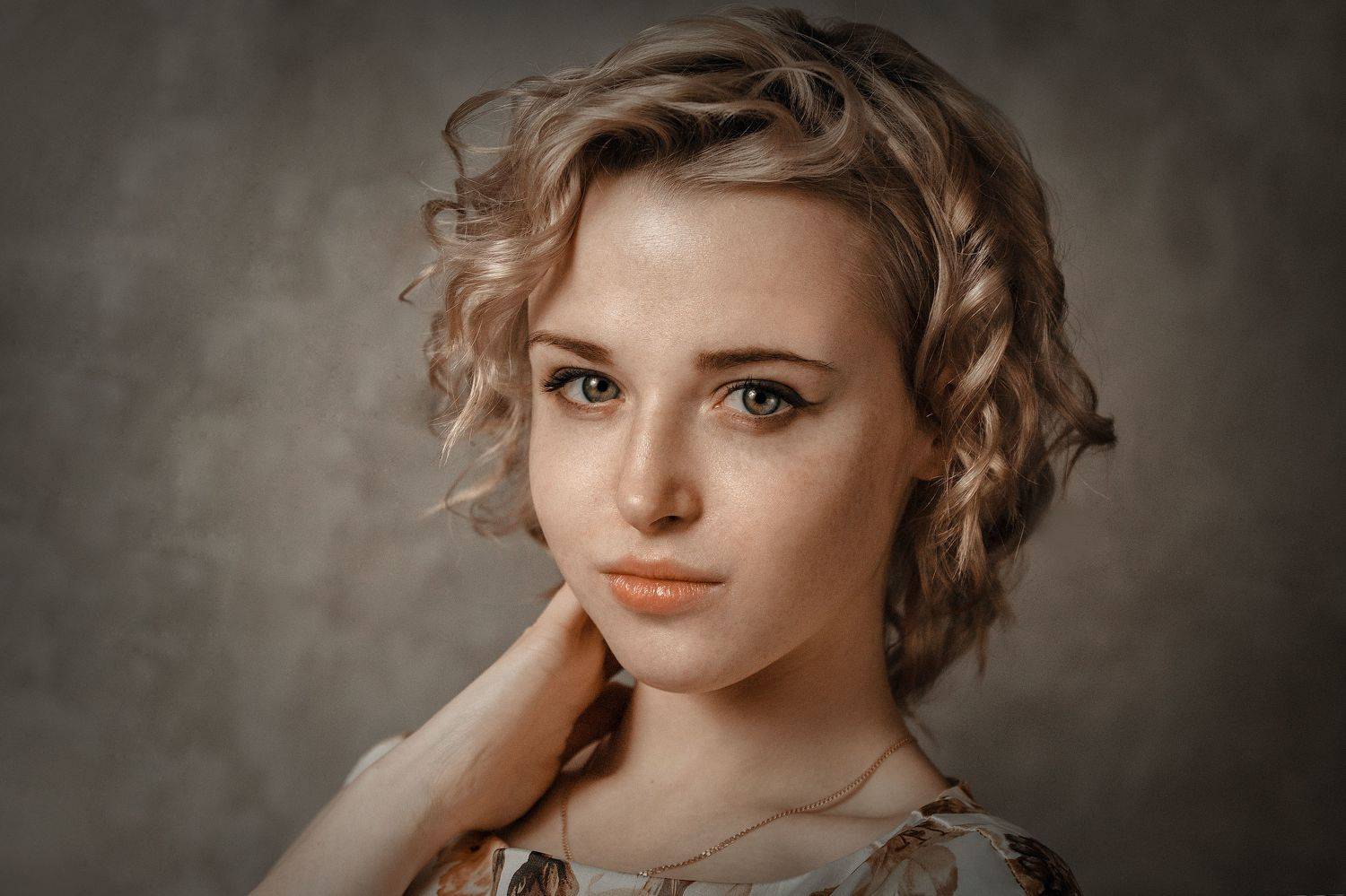 Портрет, Роман Сергеев