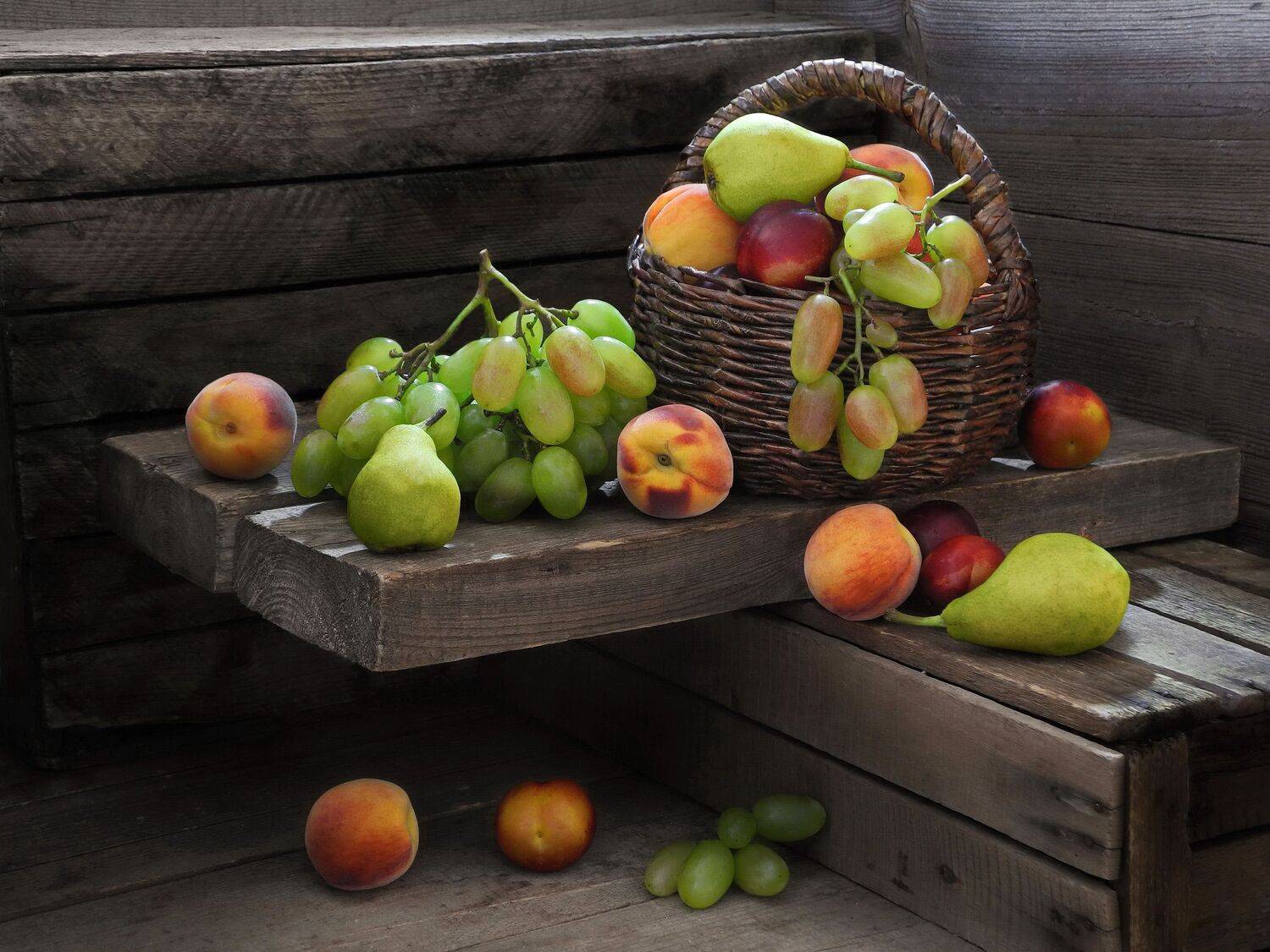 фрукты ягоды виноград малина клубника груши яблоки персики слива айва, Сергей Фунтовой