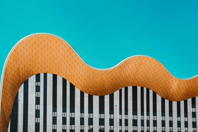 architecture, gold, line, abstarct, city, urban, facade, modern, day, sun, Moscow, Russia Золотая лента фото превью