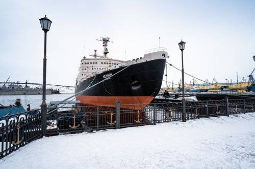 the icebreaker at the pier