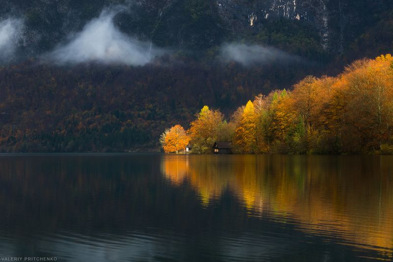 slovenia, словения На осеннем берегу фото превью