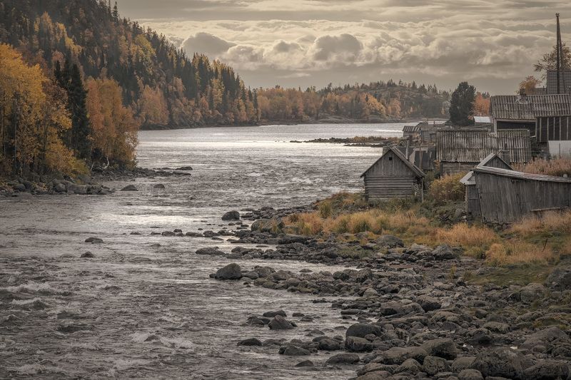 Бурная река фото превью