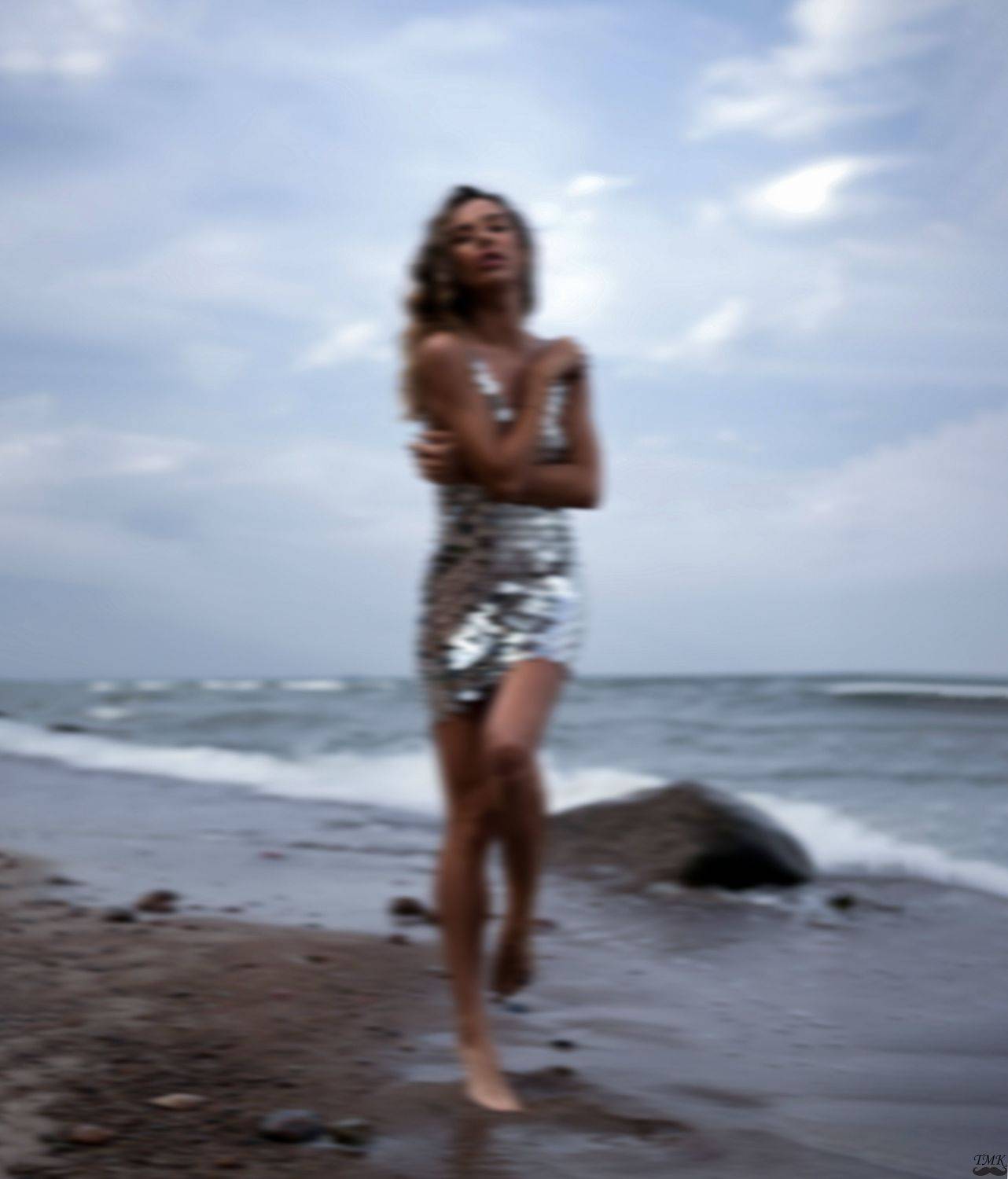summer, sea, seaside, portrait, people, moody, dress, style, blurred, Tomas Masoit