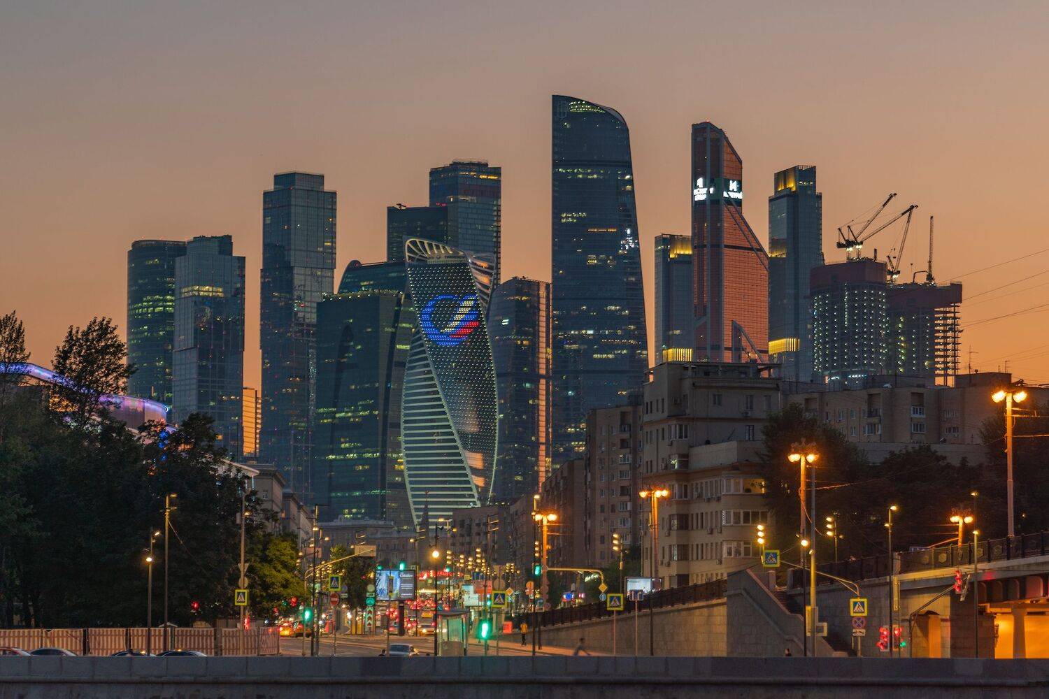 , Константин Дэм