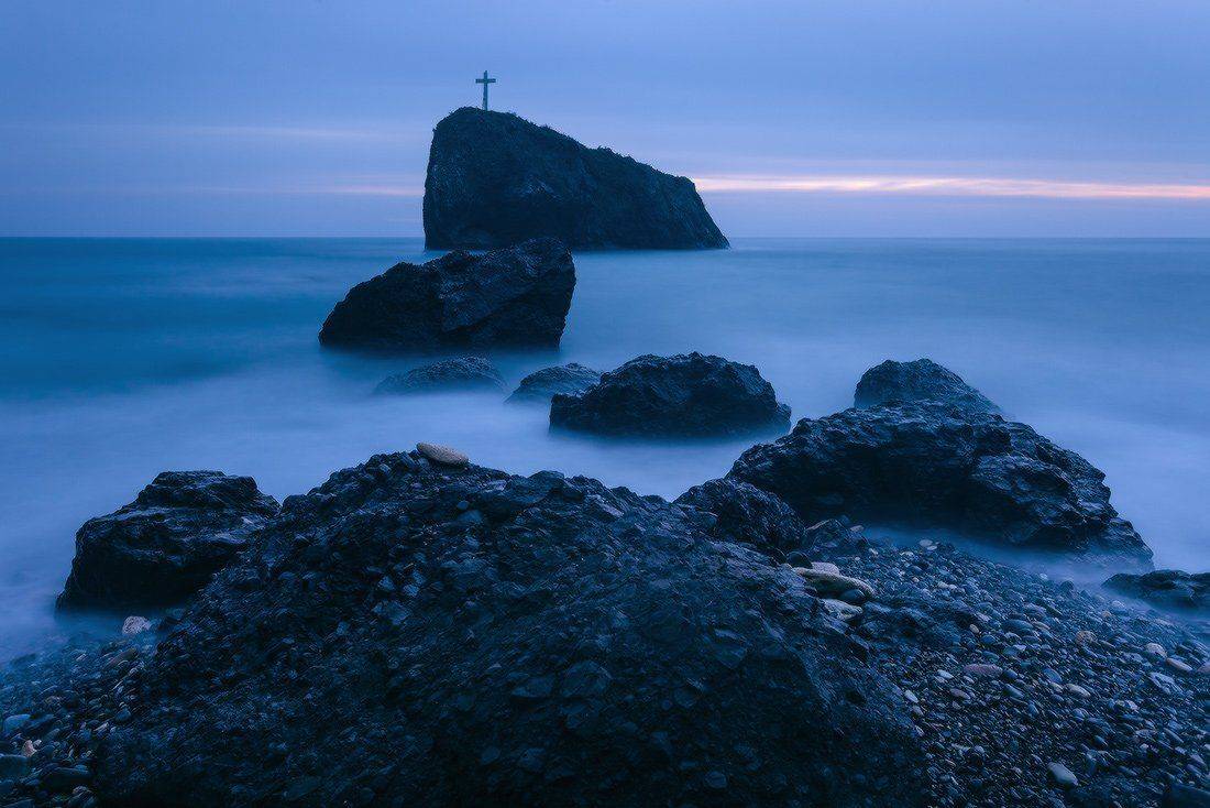 Крест, Крым, Скала, Скала святого явления, Яшмовый пляж, Ярослав Тюрменко (Jaremi)