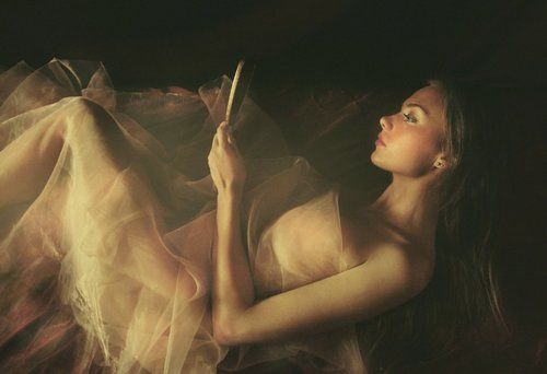 Woman with mirror III