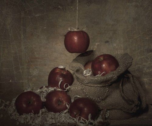 В кладовке....