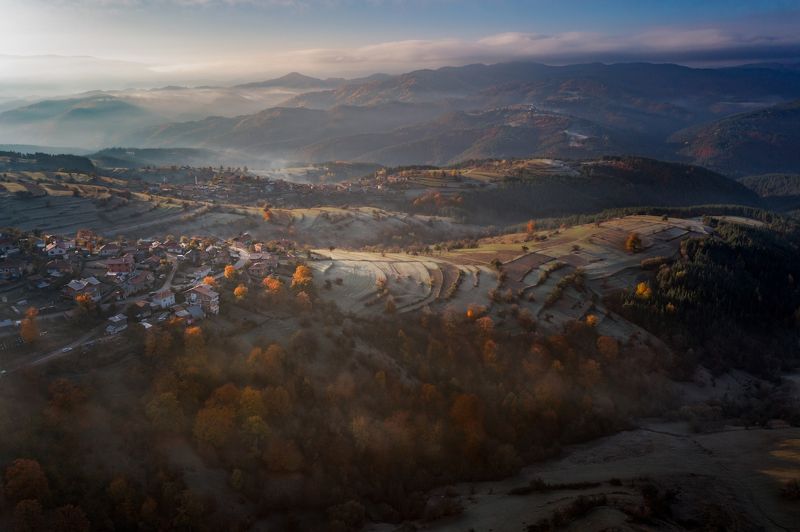 Hills фото превью