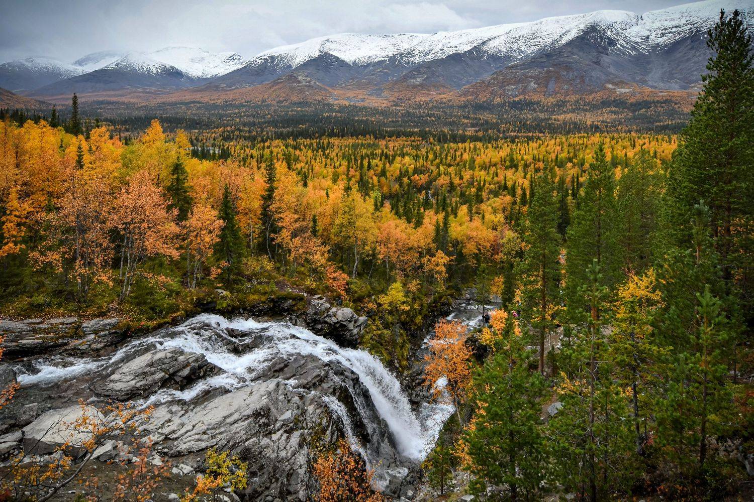 , Павел Ившин