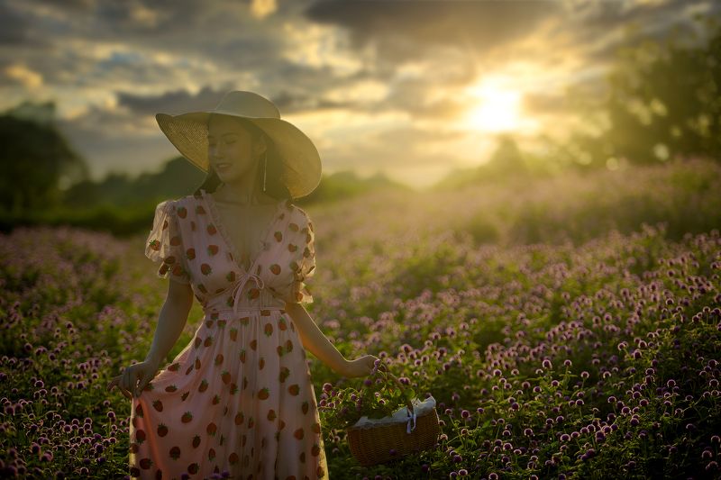 purple field фото превью