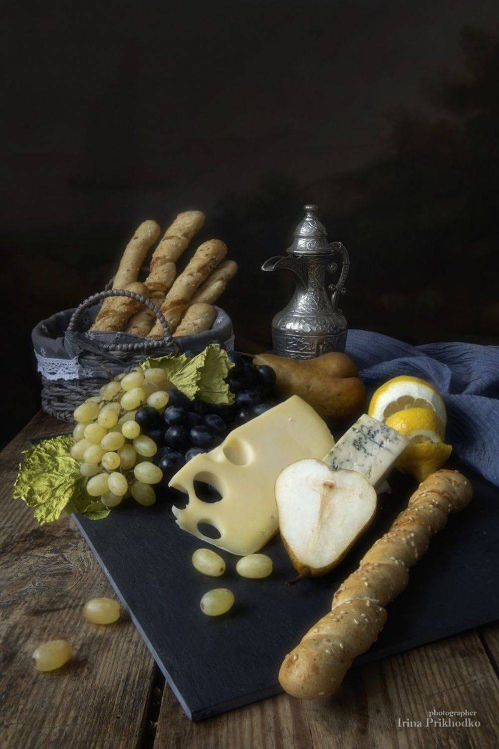 натюрморт, сыр, хлеб, фрукты, еда, Ирина Приходько