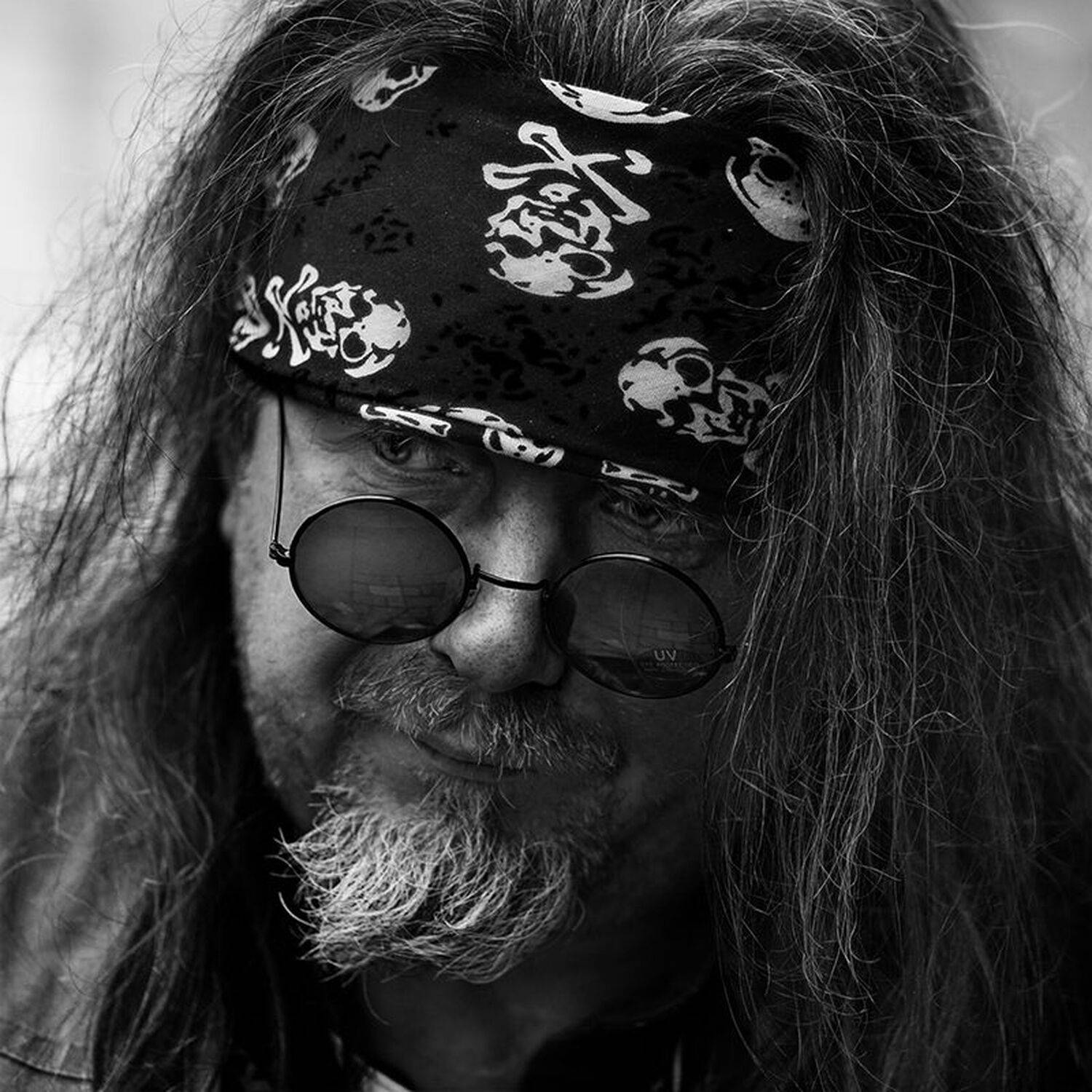 #квадрат #чбфото #портрет  #калининюрий  #уличная_фотография #юрец #люди #лица #город #санкт_петербург #фотограф #street_portrait, Юрий Калинин