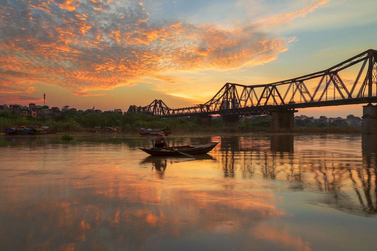 , Hoang Tat Thang