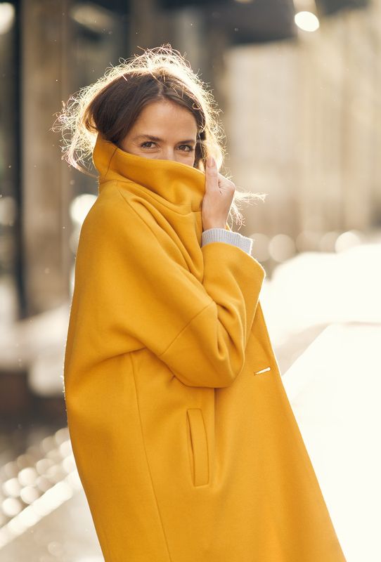 woman, female, fall, autumn, street, sun, sunny, saint-petersburg, commercial, photoshoot, shooting, yellow, color, color, November in Saint-Petersburg фото превью