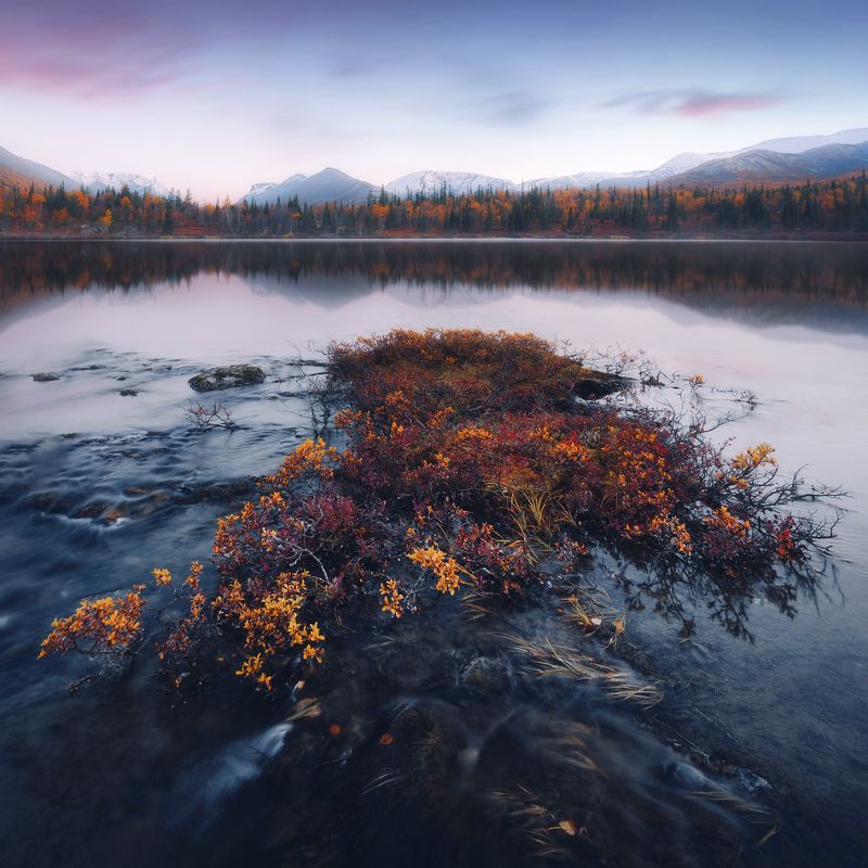 Полигональные озера фото превью