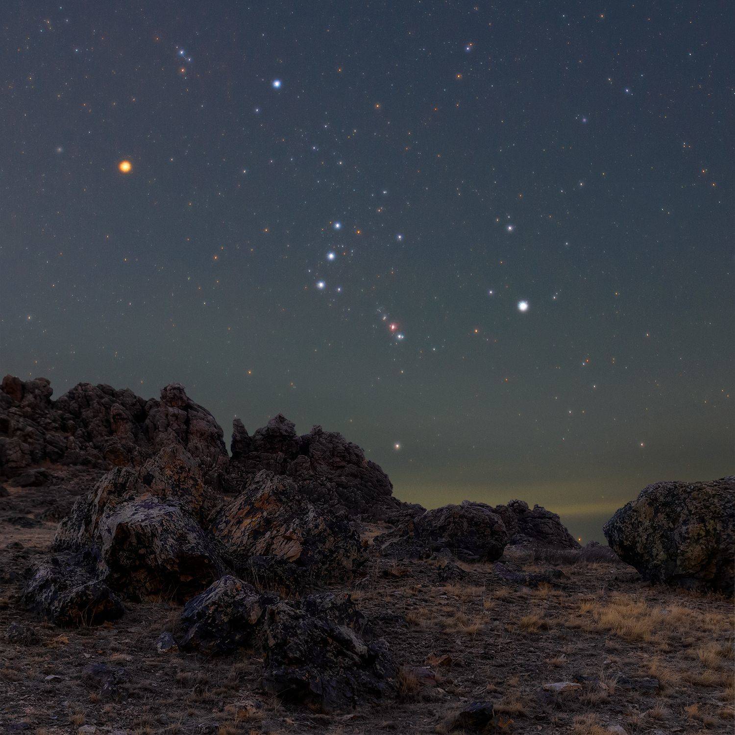 млечный путь, звезды, космос, ночь, длинная выдержка, canon, пейзаж, туманность, степь, сопка, горы, холм, трава, камни, орион, м42, бетельгейзе, Евгений Бондарь