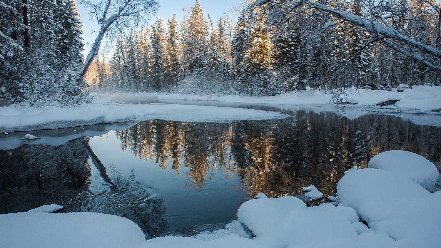 снег, река, зима, поток, течение, стремнина, кедры, мороз, небо, берега, сугробы, Юрий Мальцев