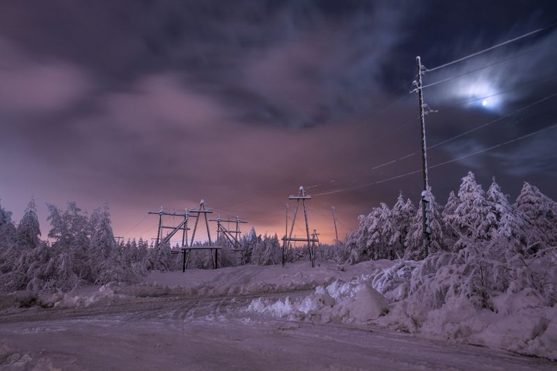энергетика, ночь, зима, снег, луна, мороз, Магадан Суровая энергетика фото превью