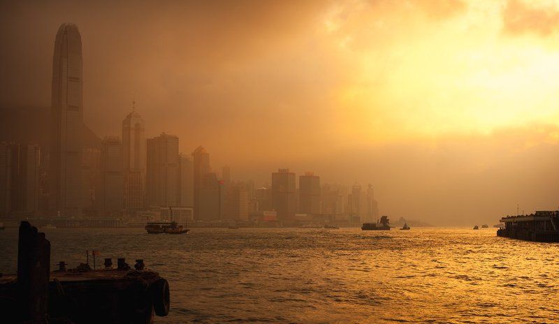 Закат на проливе Виктория фото превью