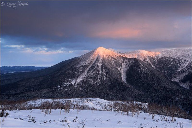 Гора стахановская, Сахалин, Язычница Гора Стахановская (\