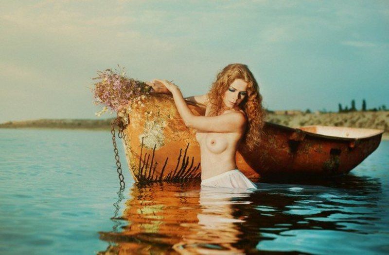 Купальщица фото превью