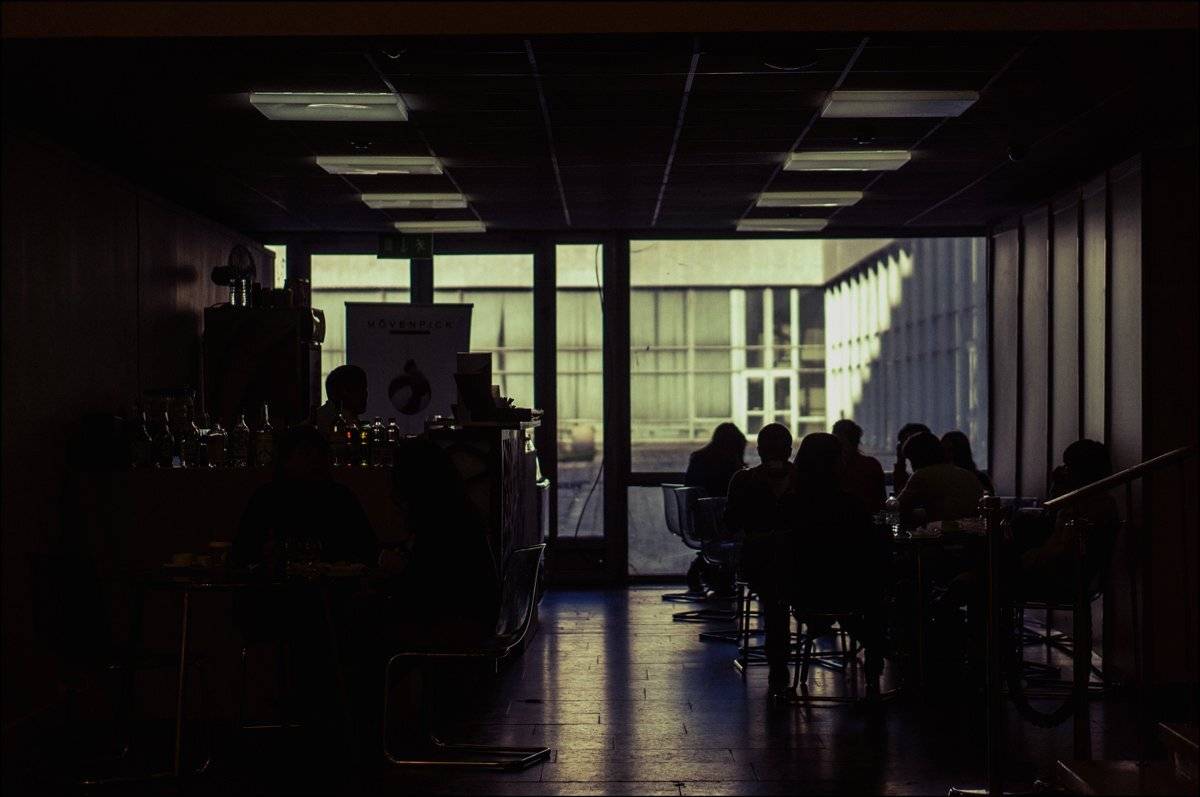 tarbeev, тарбеев, цдх, москва, кафе, силуэт, Bobby