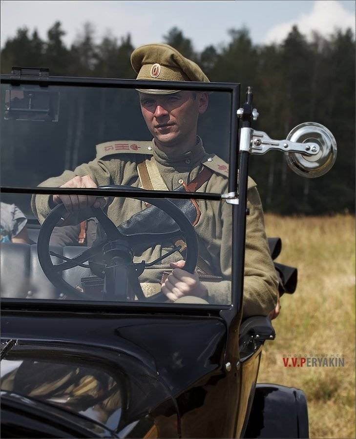 , Виктор Перякин