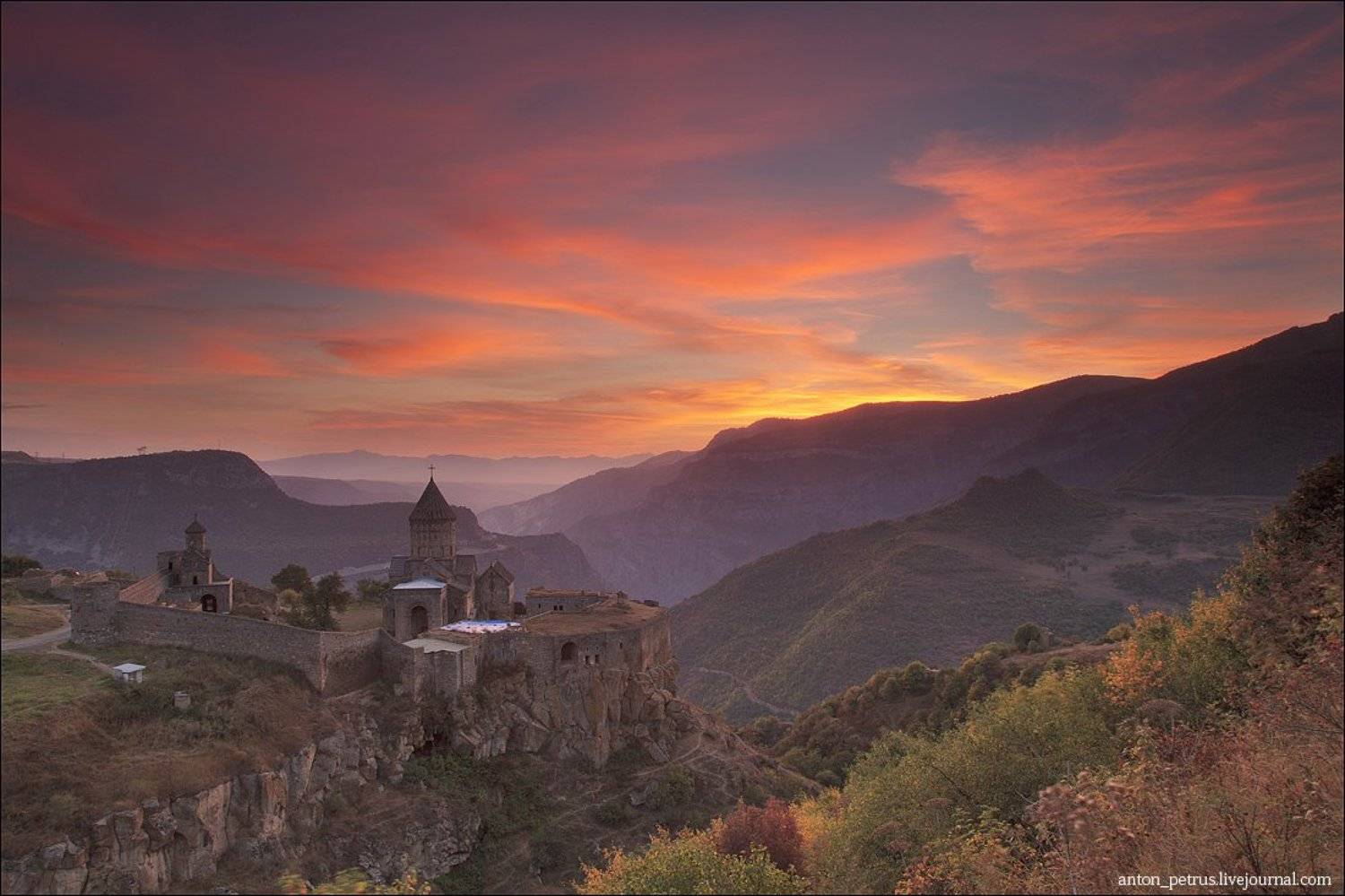 , Антон Петрусь