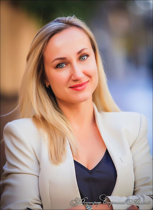 фотограф в испании, фотосессия в торревьеха, фотосъемка в испании, портрет, фотограф в торревьеха, блондинка, фотосессия в испании, девушка, фотограф в аликанте Портрет красивой девушки Оли фото превью