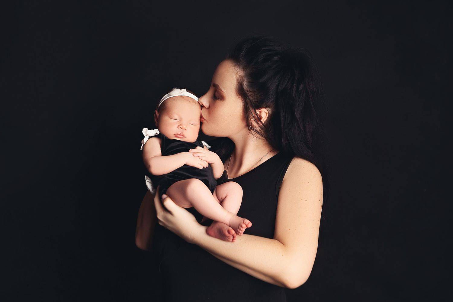 мама, mother, girl, maternity, newbornphotography, newborn, love, baby, family, babyphoto, familyphoto, children, mom and baby, mom, childrenphoto, babynewborn, childrenphotography, newbornphoto, малышка, ньюборн, дети, семья, девочка, новоро, Ману Фалько