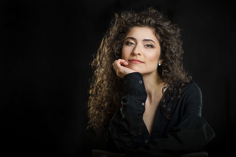 Альмира фото превью