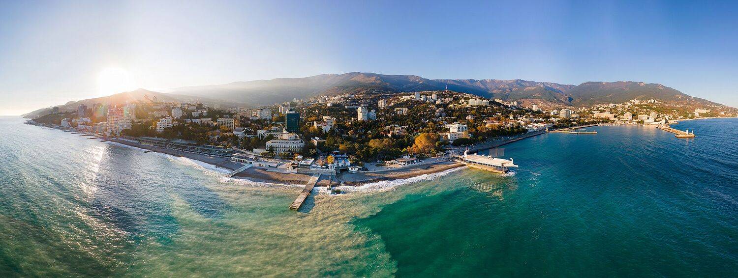 ялта, набережная, крым, набережная, черное море, ялтинский маяк, маяк, набережная ленина, ялтинский залив, мартьян, мыс мартьян, Serge Titov